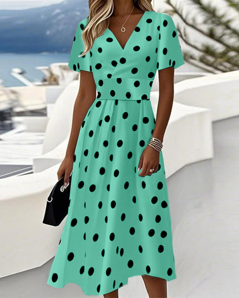 Marilyn | The Flattering All-Day Dot Dress