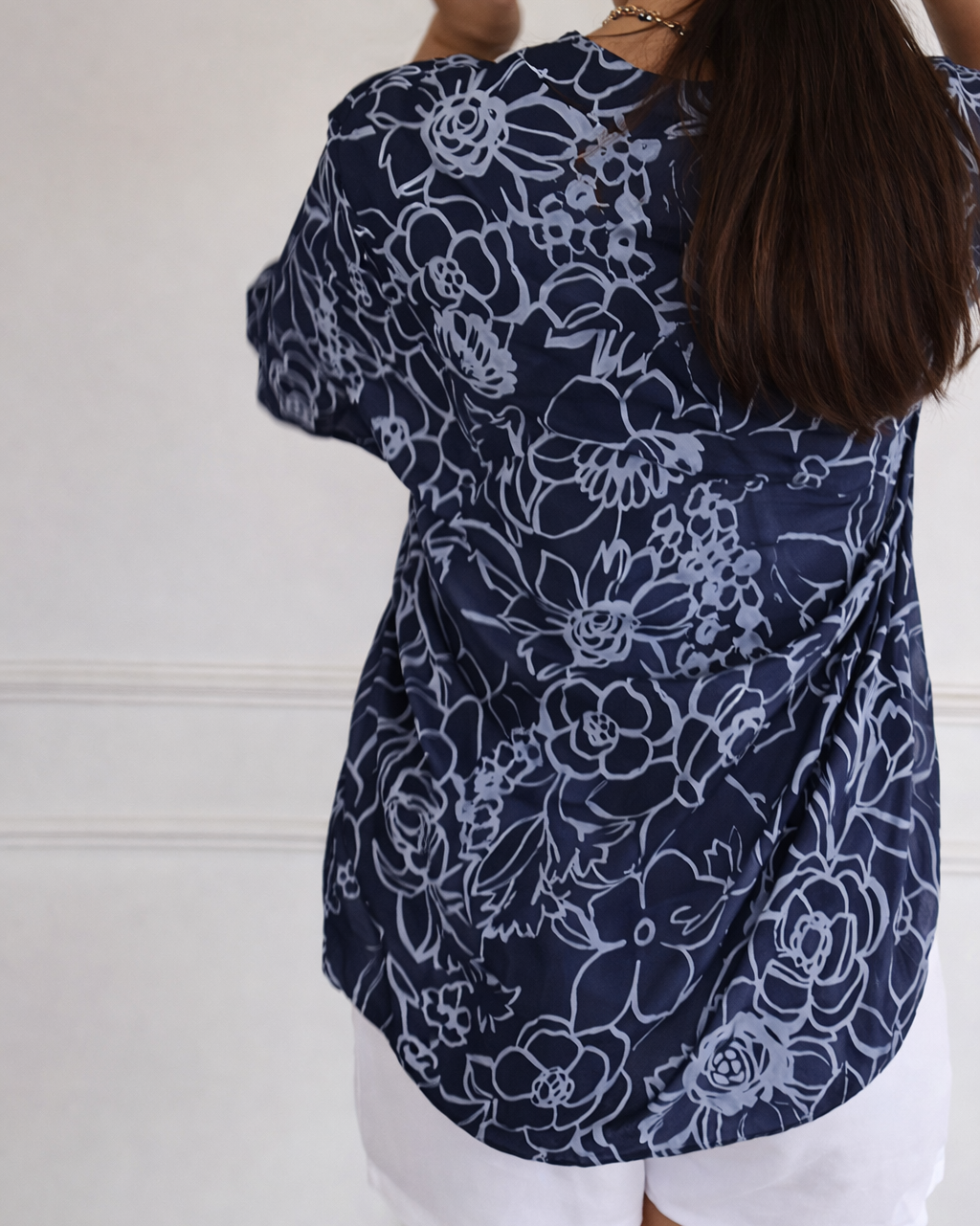 Elora | Elegant Blouse with Pocket