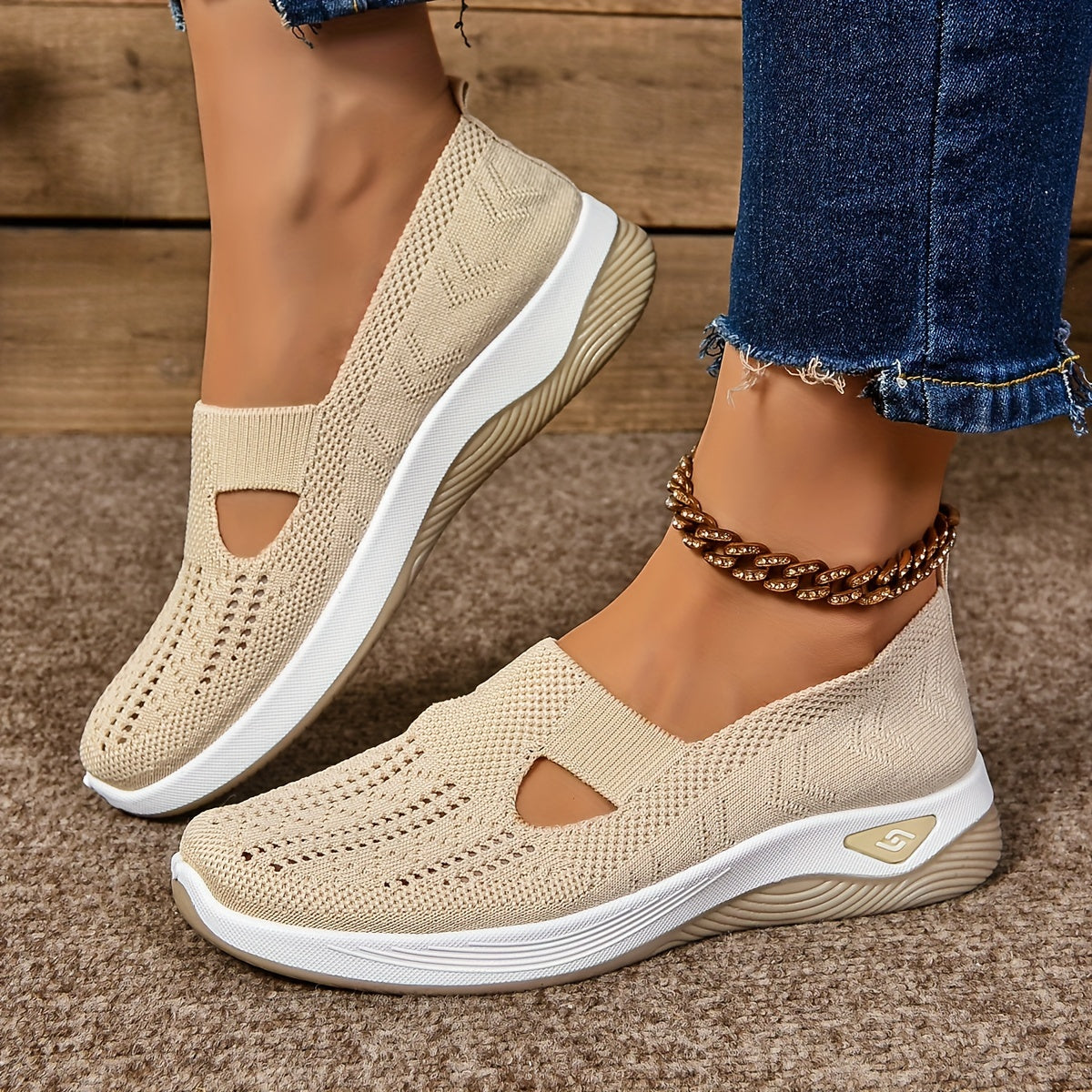 Sandra | Cushioned Walking Shoes