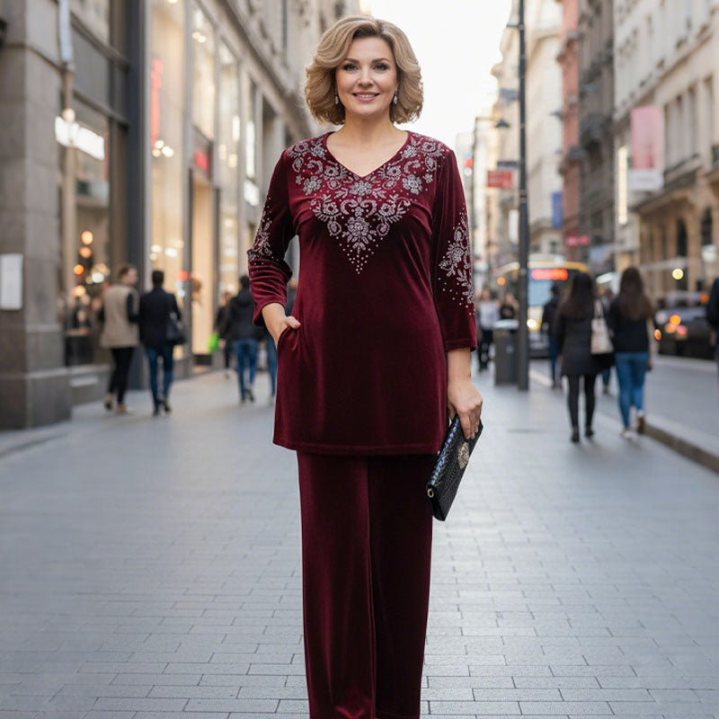 Elvire | The All-Day Velvet Set