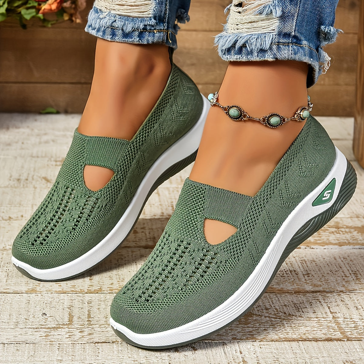 Sandra | Cushioned Walking Shoes