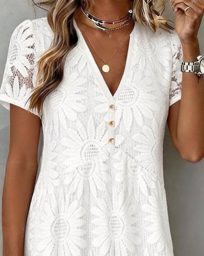 Robe Marguerite Dentelle Col V Manche Courte
