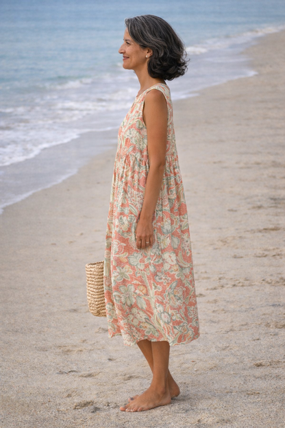 Belén |  The Gently Flattering Dress