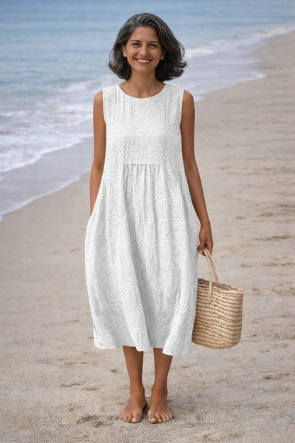 Sara | The Softly Flowing Day Dress