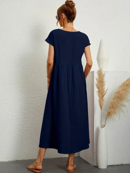 Elodie | Effortlessly Flowing All-Day Midi (Black)